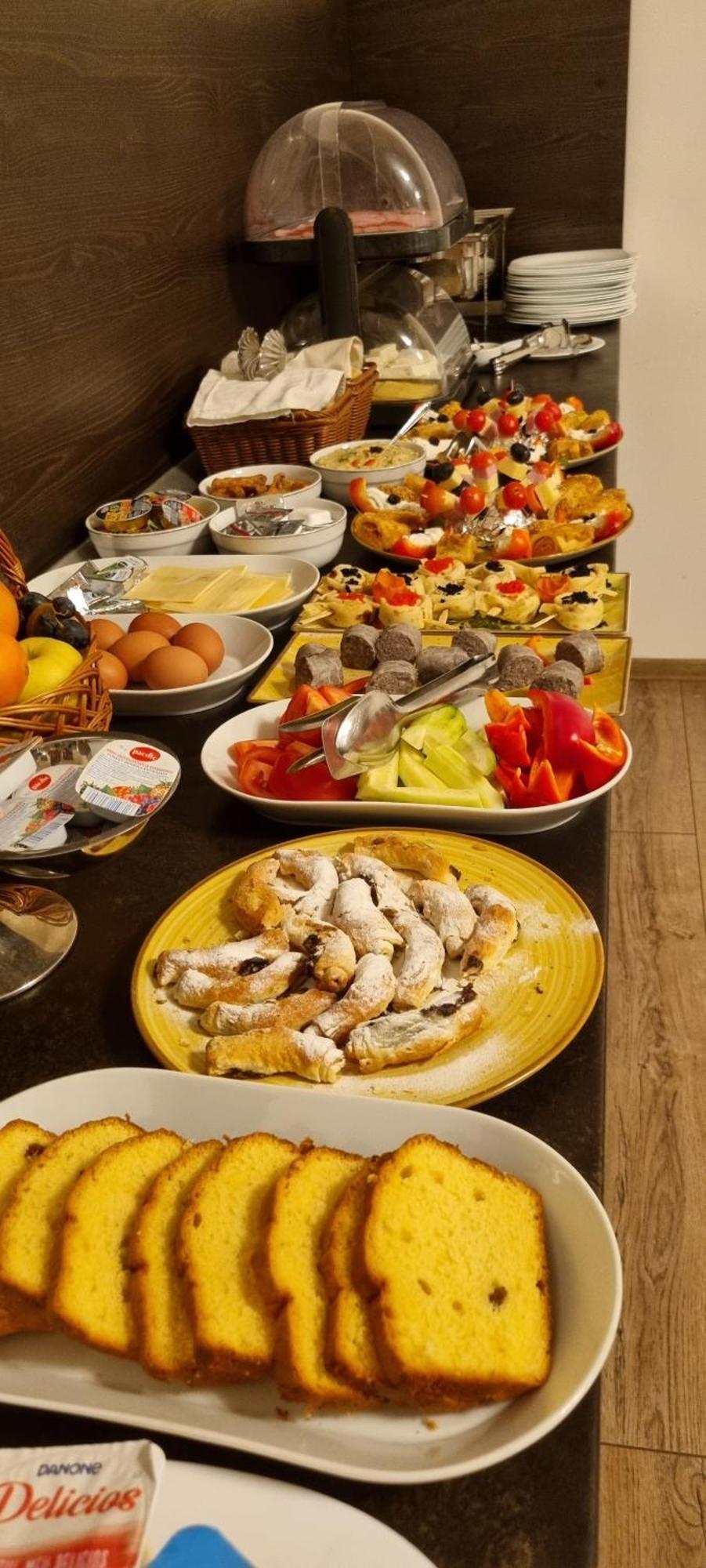 Hotel Melody Oradea Εξωτερικό φωτογραφία